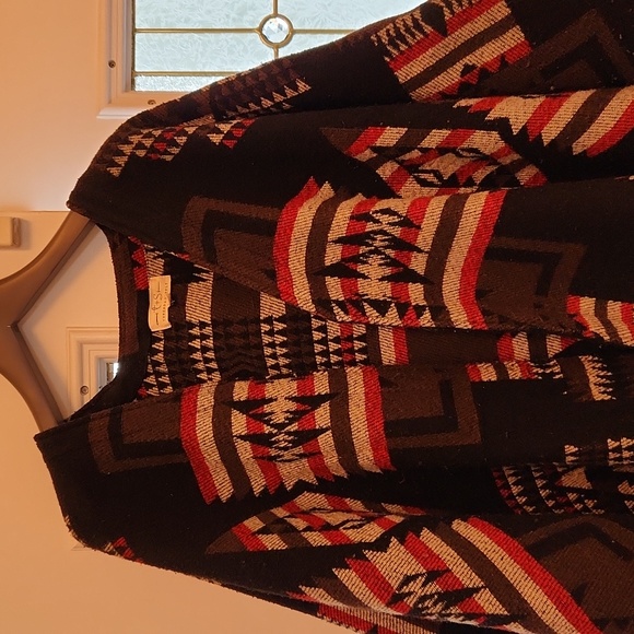 Vintage Boho Poncho - Picture 2 of 5